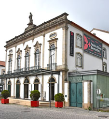 Teatro Diogo Bernardes
